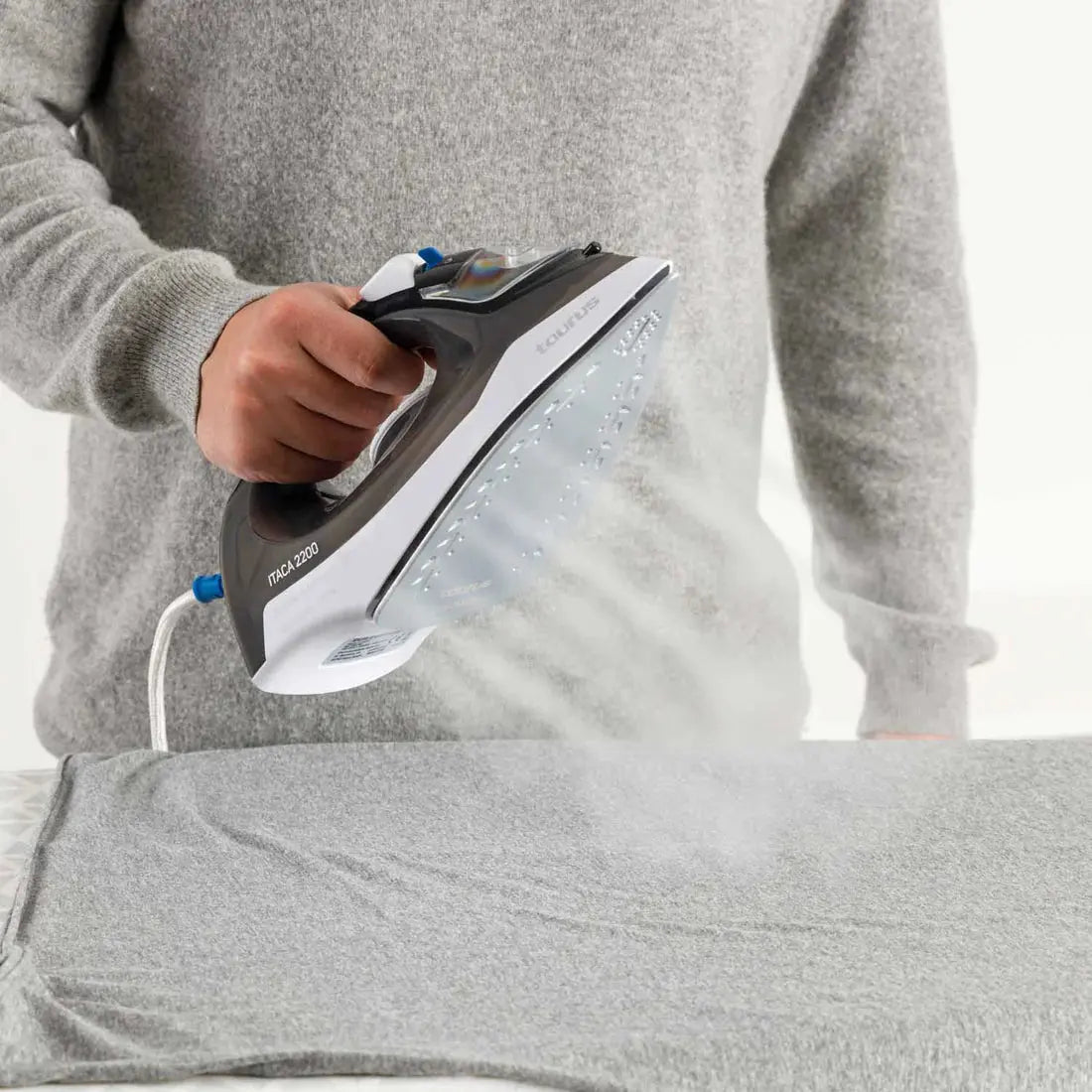 Taurus Steam Iron ITACA 2200 Elmarket-homeappliances