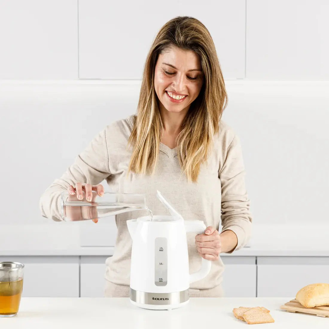 Taurus kettle Aroa Elmarket-homeappliances