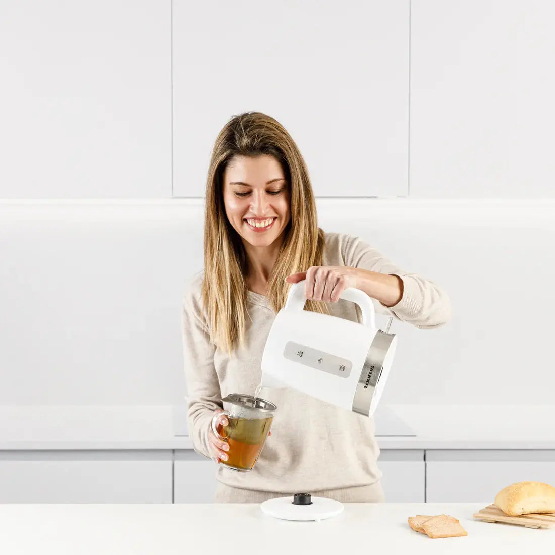 Taurus kettle Aroa Elmarket-homeappliances